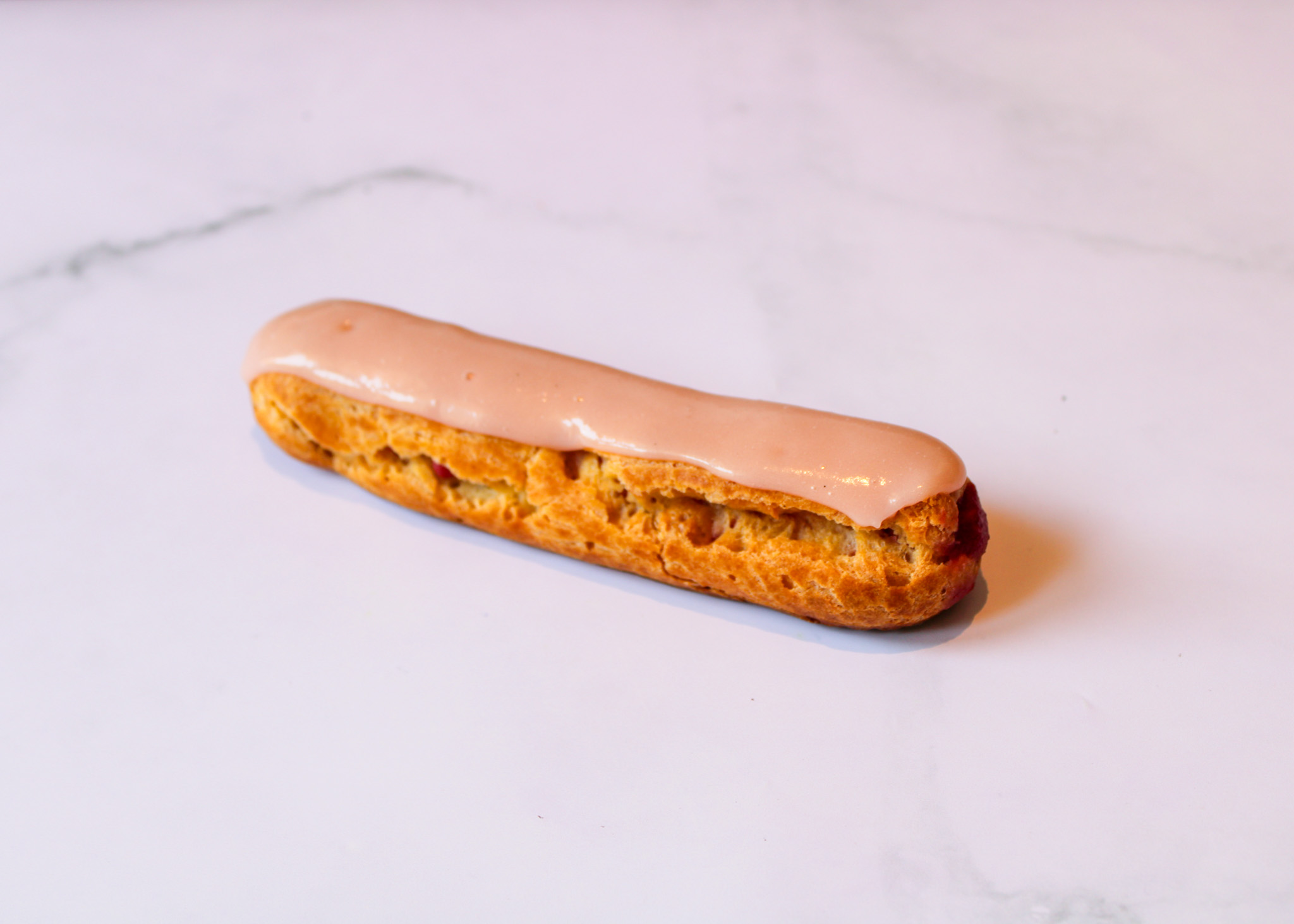 Raspberry Éclair